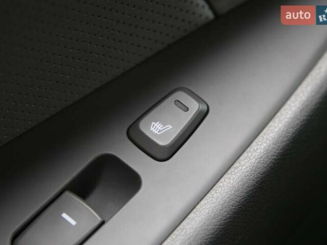 Черный Хендай Соната, объемом двигателя 2.36 л и пробегом 196 тыс. км за 9800 $, фото 24 на Automoto.ua