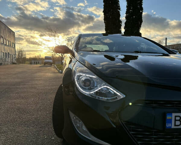Черный Хендай Соната, объемом двигателя 2.36 л и пробегом 243 тыс. км за 8500 $, фото 10 на Automoto.ua