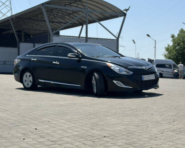 Чорний Хендай Соната, об'ємом двигуна 2.4 л та пробігом 174 тис. км за 9000 $, фото 2 на Automoto.ua