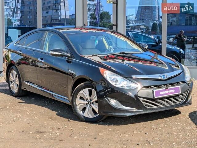 Черный Хендай Соната, объемом двигателя 2.4 л и пробегом 243 тыс. км за 9900 $, фото 9 на Automoto.ua