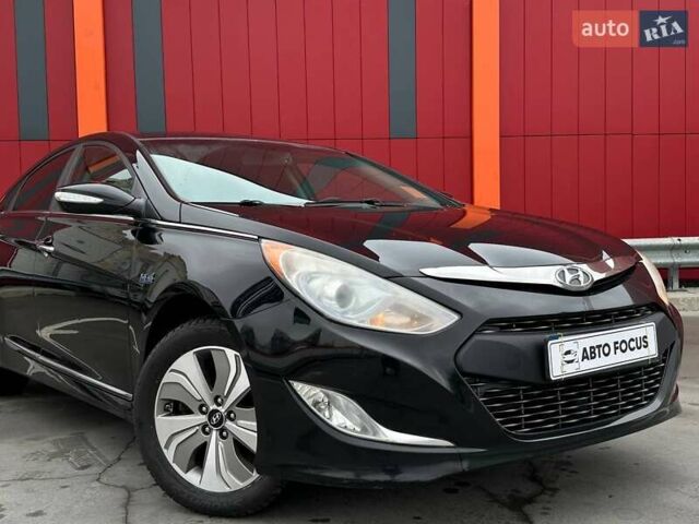 Черный Хендай Соната, объемом двигателя 2.36 л и пробегом 140 тыс. км за 10990 $, фото 1 на Automoto.ua