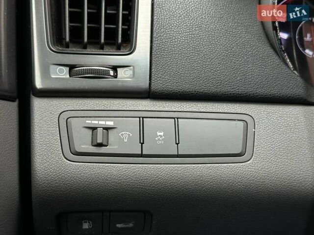 Черный Хендай Соната, объемом двигателя 2.36 л и пробегом 140 тыс. км за 10990 $, фото 16 на Automoto.ua