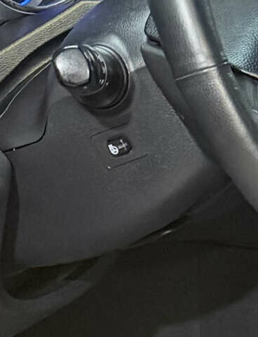 Чорний Хендай Соната, об'ємом двигуна 2 л та пробігом 224 тис. км за 10999 $, фото 19 на Automoto.ua