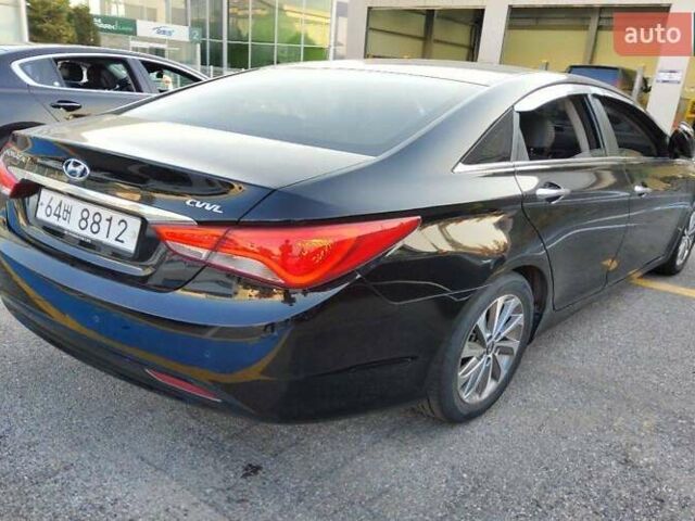 Чорний Хендай Соната, об'ємом двигуна 2 л та пробігом 172 тис. км за 9000 $, фото 5 на Automoto.ua