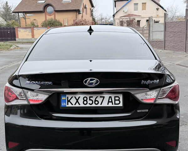 Черный Хендай Соната, объемом двигателя 2.36 л и пробегом 276 тыс. км за 10999 $, фото 3 на Automoto.ua
