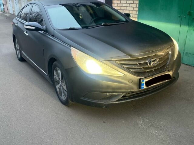 Чорний Хендай Соната, об'ємом двигуна 2.4 л та пробігом 300 тис. км за 5550 $, фото 2 на Automoto.ua