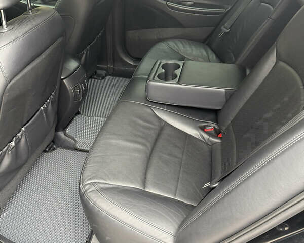 Чорний Хендай Соната, об'ємом двигуна 2 л та пробігом 224 тис. км за 10999 $, фото 10 на Automoto.ua