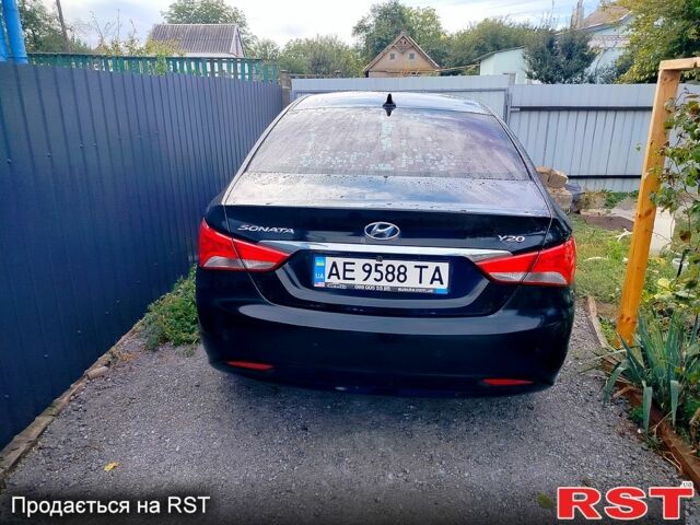 Чорний Хендай Соната, об'ємом двигуна 2 л та пробігом 430 тис. км за 8500 $, фото 1 на Automoto.ua