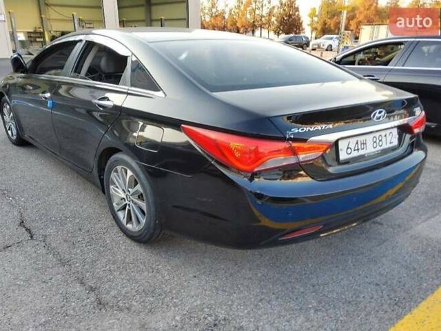 Чорний Хендай Соната, об'ємом двигуна 2 л та пробігом 172 тис. км за 9000 $, фото 3 на Automoto.ua