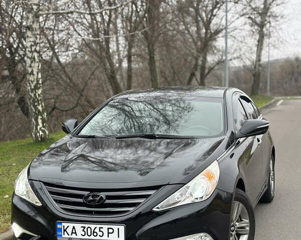 Черный Хендай Соната, объемом двигателя 2 л и пробегом 340 тыс. км за 6900 $, фото 10 на Automoto.ua