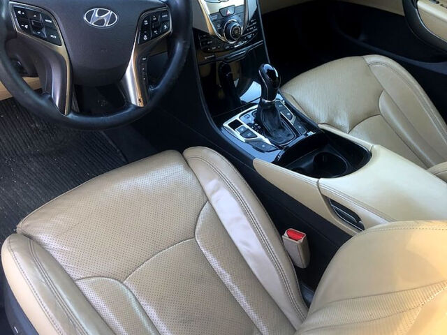 Черный Хендай Соната, объемом двигателя 3 л и пробегом 345 тыс. км за 12800 $, фото 11 на Automoto.ua