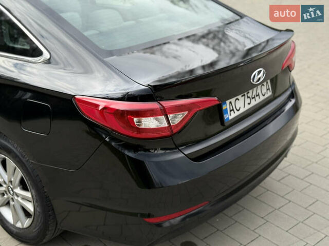 Хендай Соната 2014 у Ковель на Automoto.ua Чорний Хендай Соната, об'ємом двигуна 2.36 л та пробігом 215 тис. км за 10500 $, фото 67 на Automoto.ua