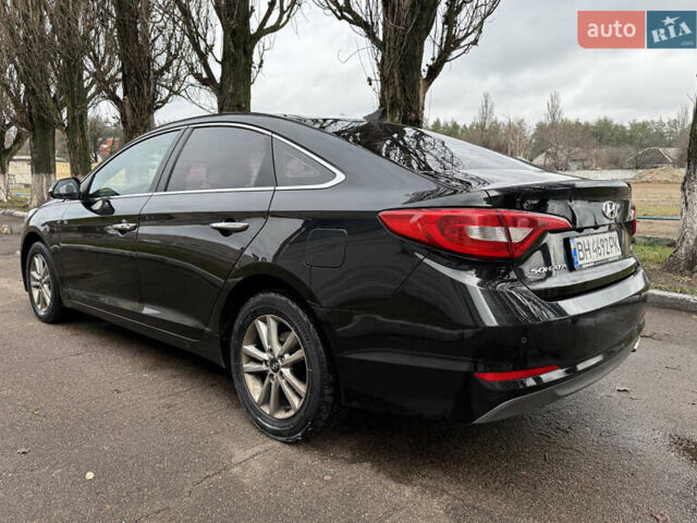 Черный Хендай Соната, объемом двигателя 2 л и пробегом 249 тыс. км за 7500 $, фото 13 на Automoto.ua