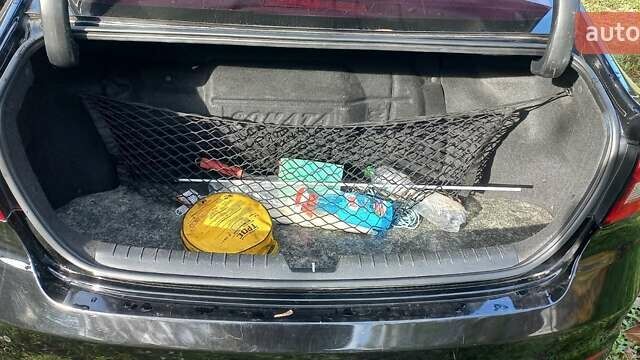 Чорний Хендай Соната, об'ємом двигуна 2 л та пробігом 209 тис. км за 10800 $, фото 22 на Automoto.ua