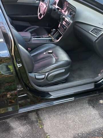 Чорний Хендай Соната, об'ємом двигуна 2 л та пробігом 209 тис. км за 10800 $, фото 17 на Automoto.ua