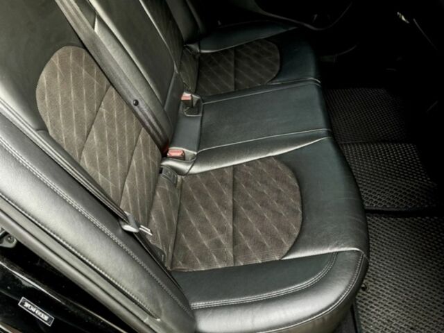 Черный Хендай Соната, объемом двигателя 2.4 л и пробегом 150 тыс. км за 12000 $, фото 7 на Automoto.ua