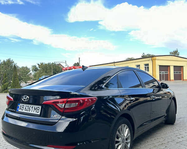 Чорний Хендай Соната, об'ємом двигуна 2 л та пробігом 184 тис. км за 12500 $, фото 7 на Automoto.ua