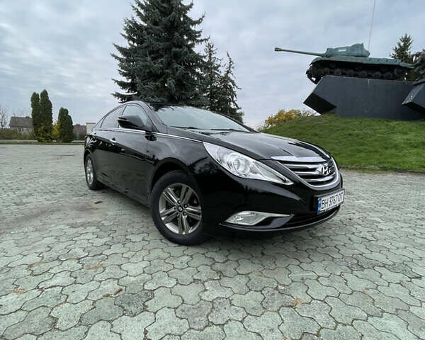 Черный Хендай Соната, объемом двигателя 2 л и пробегом 190 тыс. км за 7600 $, фото 23 на Automoto.ua