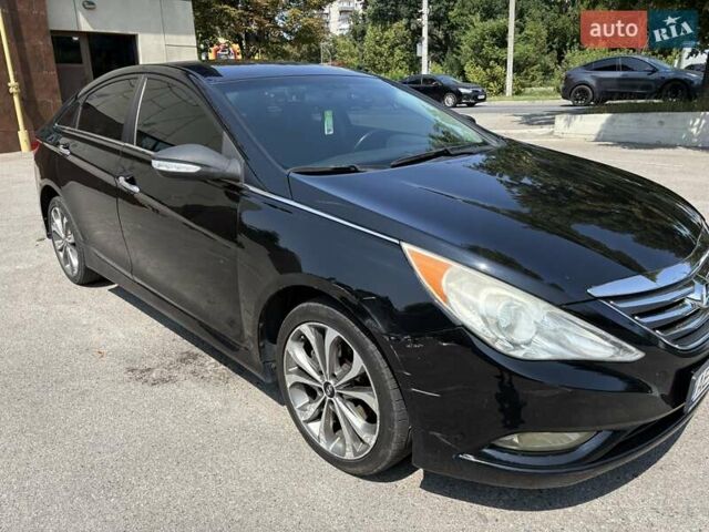 Черный Хендай Соната, объемом двигателя 2 л и пробегом 168 тыс. км за 7200 $, фото 11 на Automoto.ua