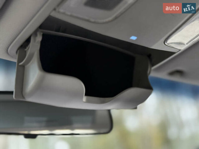 Хендай Соната 2014 у Ковель на Automoto.ua Чорний Хендай Соната, об'ємом двигуна 2.36 л та пробігом 215 тис. км за 10500 $, фото 40 на Automoto.ua