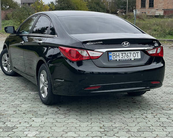 Черный Хендай Соната, объемом двигателя 2 л и пробегом 190 тыс. км за 7600 $, фото 30 на Automoto.ua