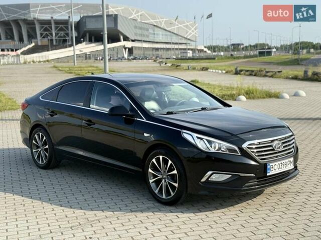 Черный Хендай Соната, объемом двигателя 2 л и пробегом 158 тыс. км за 9900 $, фото 13 на Automoto.ua