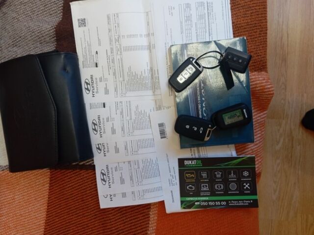 Черный Хендай Соната, объемом двигателя 2.4 л и пробегом 190 тыс. км за 10200 $, фото 4 на Automoto.ua