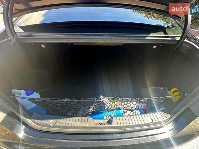 Чорний Хендай Соната, об'ємом двигуна 2.4 л та пробігом 167 тис. км за 7800 $, фото 10 на Automoto.ua