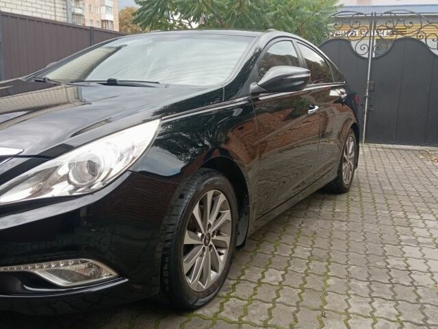 Черный Хендай Соната, объемом двигателя 2.4 л и пробегом 190 тыс. км за 10200 $, фото 8 на Automoto.ua