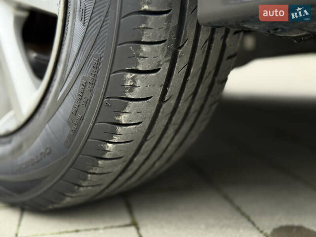 Хендай Соната 2014 у Ковель на Automoto.ua Чорний Хендай Соната, об'ємом двигуна 2.36 л та пробігом 215 тис. км за 10500 $, фото 68 на Automoto.ua