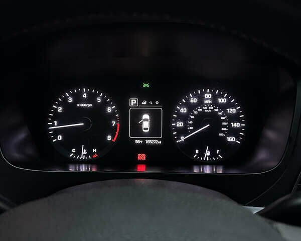 Черный Хендай Соната, объемом двигателя 2.36 л и пробегом 300 тыс. км за 9000 $, фото 22 на Automoto.ua