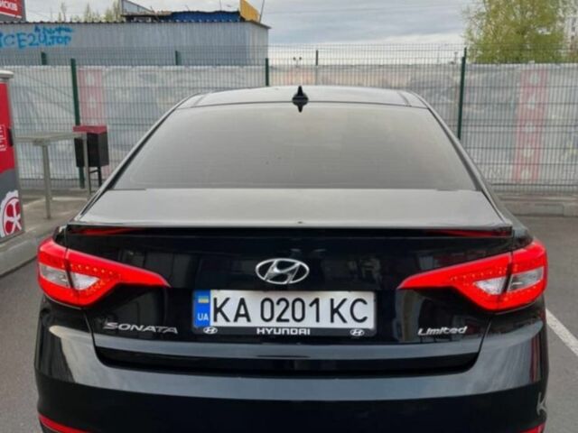 Черный Хендай Соната, объемом двигателя 2.4 л и пробегом 182 тыс. км за 10700 $, фото 2 на Automoto.ua