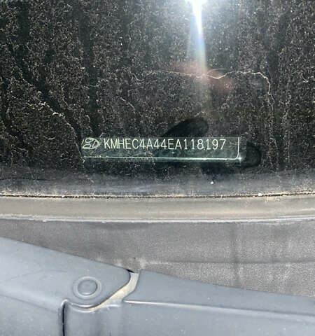 Чорний Хендай Соната, об'ємом двигуна 2.4 л та пробігом 208 тис. км за 11700 $, фото 24 на Automoto.ua