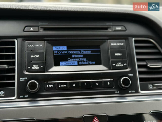 Хендай Соната 2014 у Ковель на Automoto.ua Чорний Хендай Соната, об'ємом двигуна 2.36 л та пробігом 215 тис. км за 10500 $, фото 35 на Automoto.ua