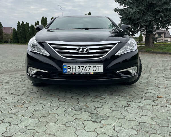 Черный Хендай Соната, объемом двигателя 2 л и пробегом 190 тыс. км за 7600 $, фото 21 на Automoto.ua