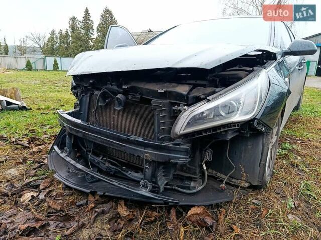 Чорний Хендай Соната, об'ємом двигуна 2 л та пробігом 218 тис. км за 5000 $, фото 7 на Automoto.ua