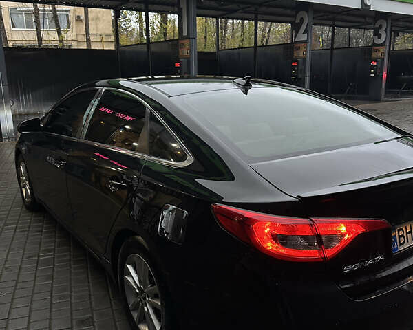 Черный Хендай Соната, объемом двигателя 2.36 л и пробегом 300 тыс. км за 9000 $, фото 9 на Automoto.ua