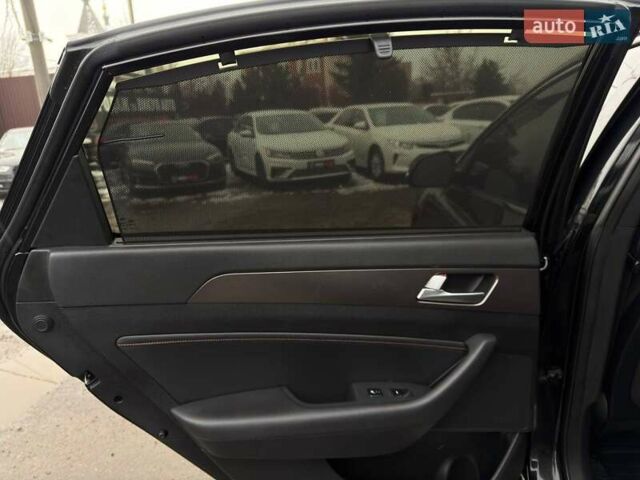 Черный Хендай Соната, объемом двигателя 2 л и пробегом 123 тыс. км за 12800 $, фото 33 на Automoto.ua