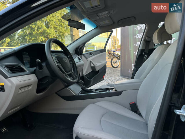 Черный Хендай Соната, объемом двигателя 2.36 л и пробегом 166 тыс. км за 10700 $, фото 8 на Automoto.ua