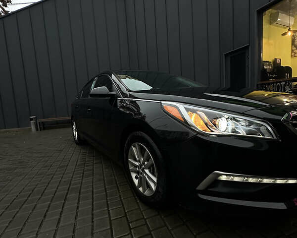 Черный Хендай Соната, объемом двигателя 2.36 л и пробегом 300 тыс. км за 9000 $, фото 30 на Automoto.ua