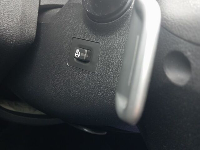 Черный Хендай Соната, объемом двигателя 2.4 л и пробегом 190 тыс. км за 10200 $, фото 11 на Automoto.ua