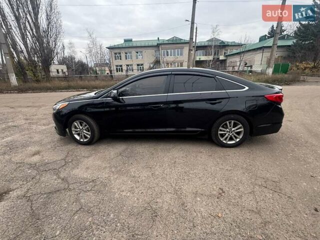 Чорний Хендай Соната, об'ємом двигуна 2.36 л та пробігом 203 тис. км за 8000 $, фото 6 на Automoto.ua