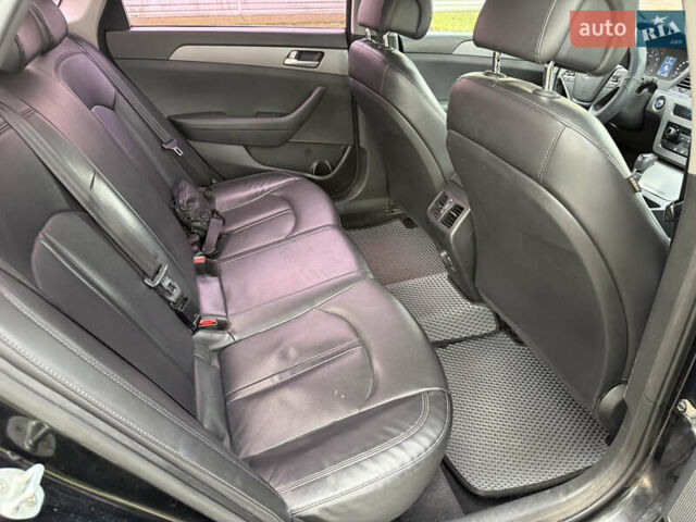 Черный Хендай Соната, объемом двигателя 2 л и пробегом 249 тыс. км за 7500 $, фото 32 на Automoto.ua