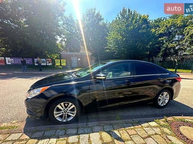 Чорний Хендай Соната, об'ємом двигуна 2.4 л та пробігом 167 тис. км за 7800 $, фото 1 на Automoto.ua