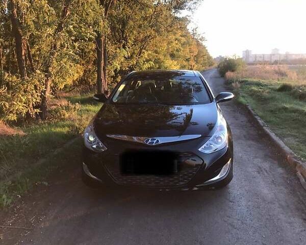 Чорний Хендай Соната, об'ємом двигуна 2.4 л та пробігом 129 тис. км за 13000 $, фото 1 на Automoto.ua