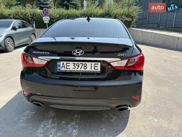Черный Хендай Соната, объемом двигателя 2 л и пробегом 168 тыс. км за 7200 $, фото 8 на Automoto.ua
