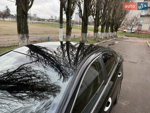 Черный Хендай Соната, объемом двигателя 2 л и пробегом 249 тыс. км за 7500 $, фото 16 на Automoto.ua