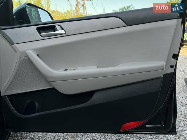 Черный Хендай Соната, объемом двигателя 2.36 л и пробегом 166 тыс. км за 10700 $, фото 20 на Automoto.ua