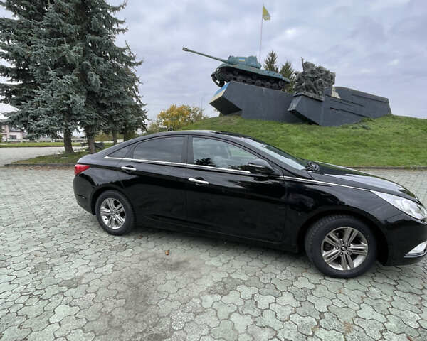 Черный Хендай Соната, объемом двигателя 2 л и пробегом 190 тыс. км за 7600 $, фото 8 на Automoto.ua