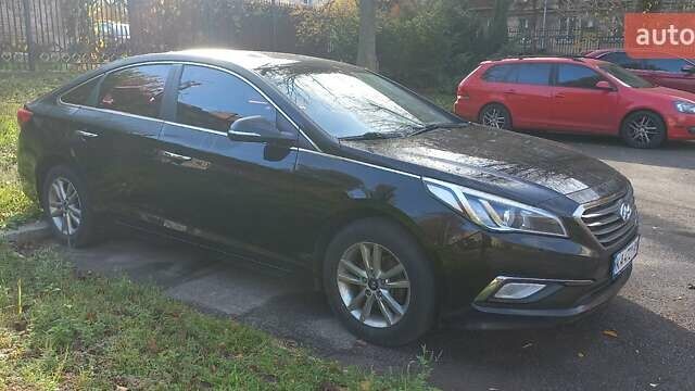 Чорний Хендай Соната, об'ємом двигуна 2 л та пробігом 209 тис. км за 10800 $, фото 3 на Automoto.ua
